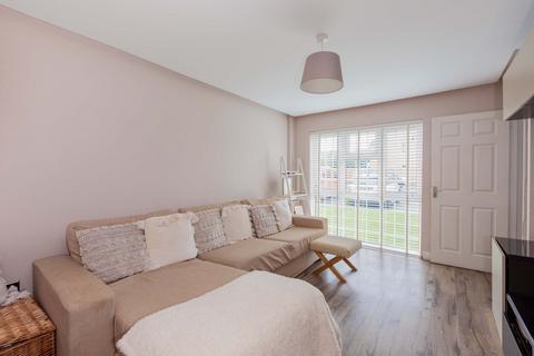 4 bedroom terraced house for sale, Severn Crescent, Langley SL3