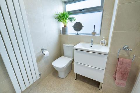 18 Heather Way, Porth, CF39 9TL