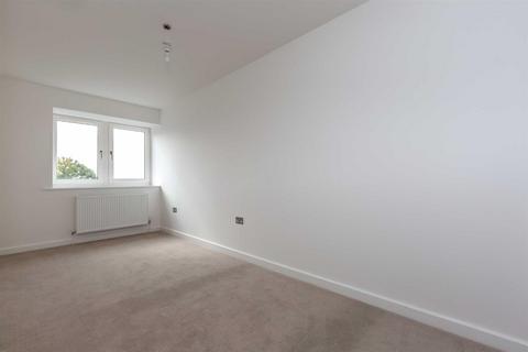 1 bedroom flat for sale, Hanover House, Brentwood,CM14