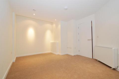 2 bedroom apartment to rent, Sidney Street, London, E1