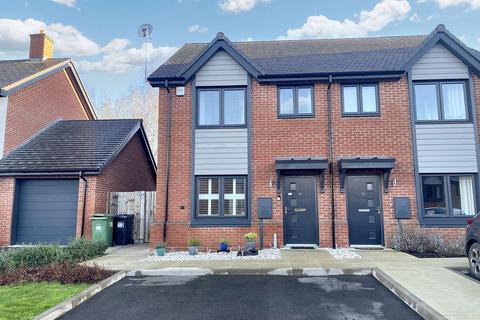 2 bedroom semi-detached house for sale, Kingswood Green, Solihull B94