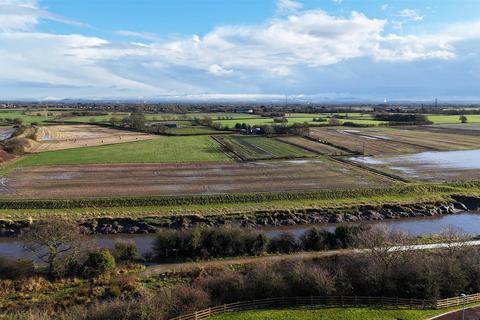 3 bedroom semi-detached house for sale, Brick Kiln Way, Hesketh Bank, Preston