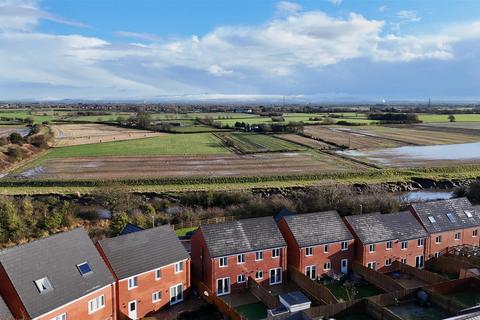 3 bedroom semi-detached house for sale, Brick Kiln Way, Hesketh Bank, Preston