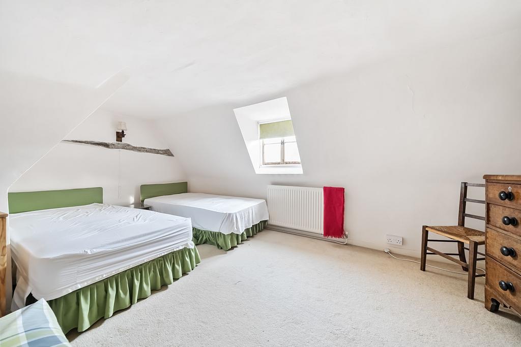 Bedroom Two (1)