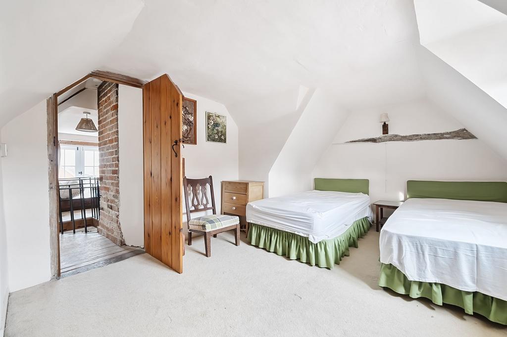 Bedroom Two (2)