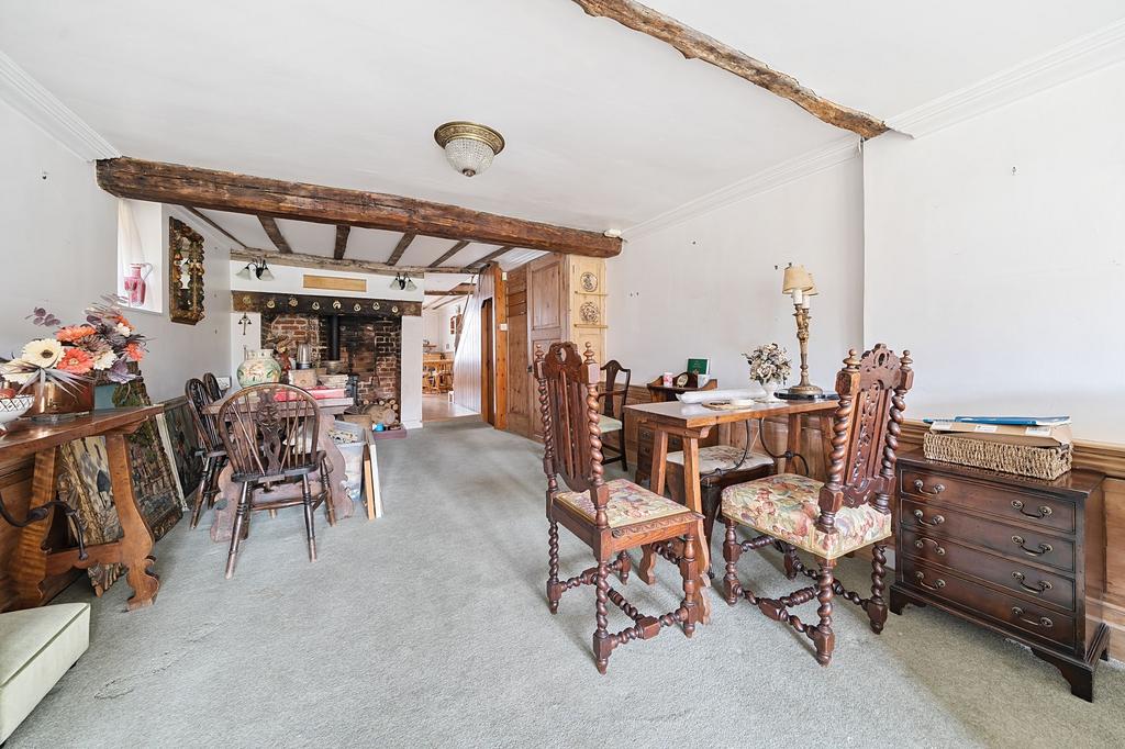 Living Room (3)