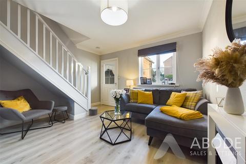 49a Lark Rise, Uttoxeter, ST14 8SZ