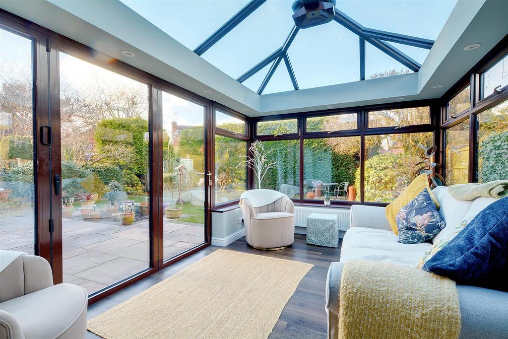 Conservatory 1.jpeg