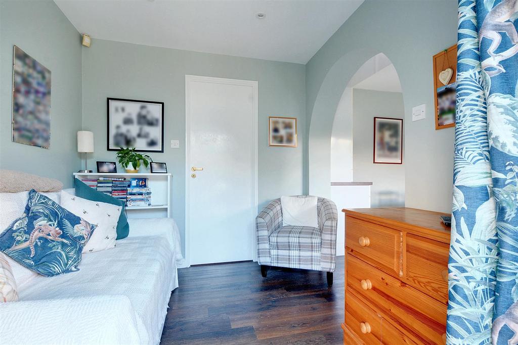 Sitting Room 2.jpeg