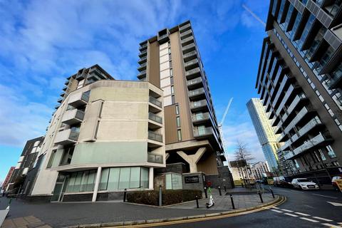 2 bedroom apartment to rent, Spectrum, Block 12, Blackfriars Road