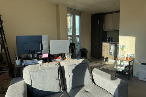 2 bedroom apartment to rent, Spectrum, Block 12, Blackfriars Road