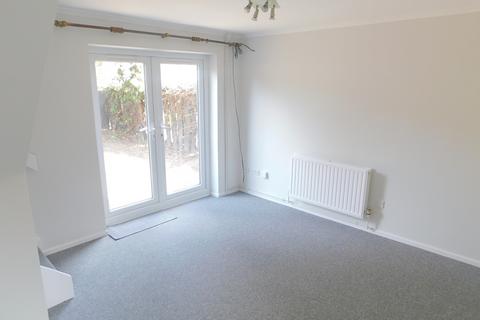 2 bedroom end of terrace house to rent, Heathgate Piece, Trimley St Mary