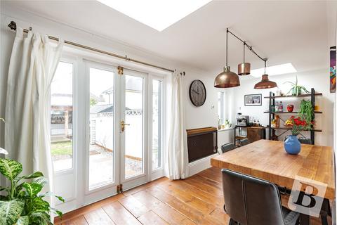 3 bedroom semi-detached house for sale, Loftin Way, Chelmsford, Essex, CM2