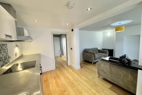 2 bedroom apartment to rent, Cranbourne Road, Manchester, M21 8GE