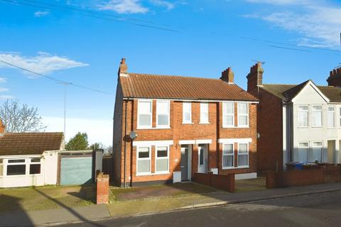 3 bedroom semi-detached house for sale, Rushmere Road, Ipswich, Suffolk, IP4