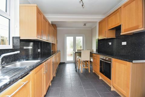 3 bedroom semi-detached house for sale, Rushmere Road, Ipswich, Suffolk, IP4