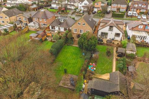 4 bedroom detached house for sale, Fieldway, Chalfont St Peter SL9