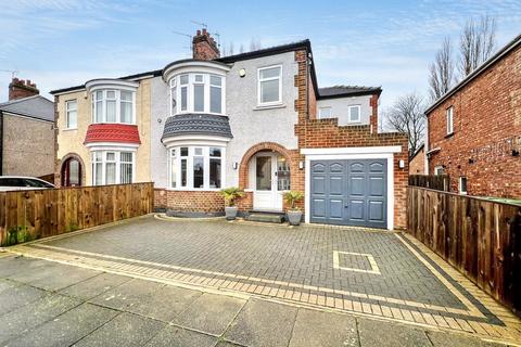 4 bedroom semi-detached house for sale, Del Strother Avenue, Stockton, Stockton-on-Tees, Durham, TS19 0RZ