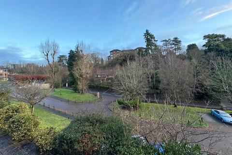 2 bedroom flat for sale, Godalming