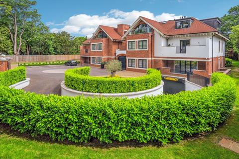 undefined, Wellington Court, Beaconsfield HP9
