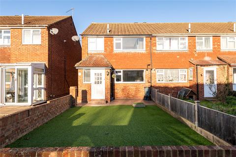 Walmer Gardens, Sittingbourne, Kent, ME10