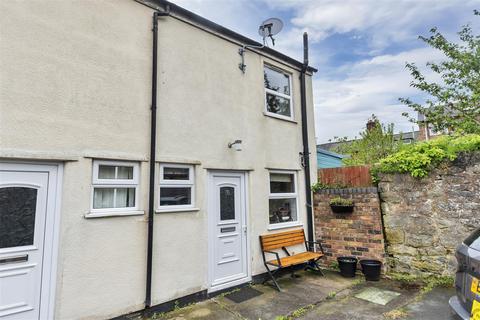 2 bedroom end of terrace house for sale, Oswald Mews, Oswald Place, Oswestry