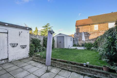 36 Codicote Drive, Watford, WD25 9QY