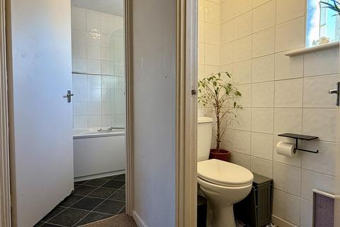 27 Barrie Road, Hereford, HR4 0QQ