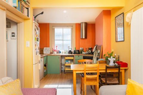 3 bedroom terraced house for sale, Sydney Row, Spike Island