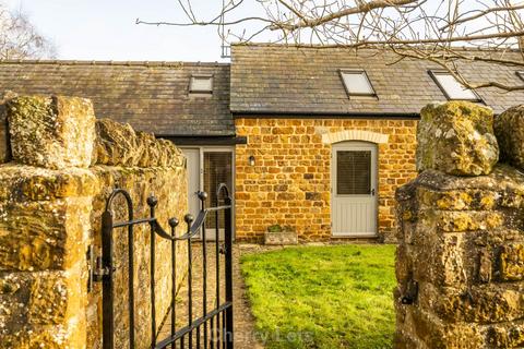 2 bedroom cottage to rent, Hempton Road, Banbury OX15