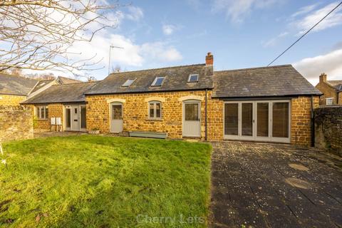 2 bedroom cottage to rent, Hempton Road, Banbury OX15