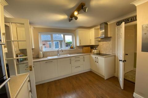 4 bedroom detached house for sale, Silver Street, Stowmarket IP14