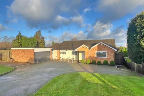 3 bedroom detached bungalow for sale, Farncote Drive, Four Oaks, Sutton Coldfield