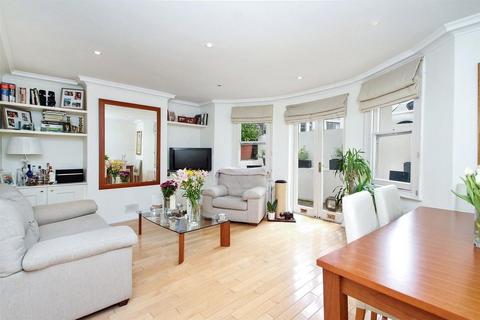 2 bedroom apartment to rent, Buckland Crescent, Belsize Park, NW3