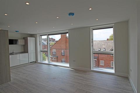 2 bedroom apartment to rent, 3 Chester House, Chester Street, Shrewsbury