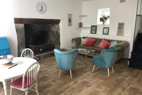 3 bedroom cottage to rent, Swains Court, Topsham EX3