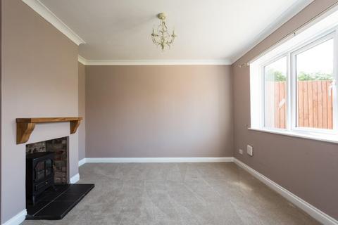 3 bedroom semi-detached house to rent, Pinfold Terrace, Tollerton, York