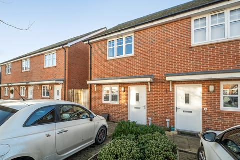 2 bedroom end of terrace house for sale, Emerald Avenue, Fleet, GU51