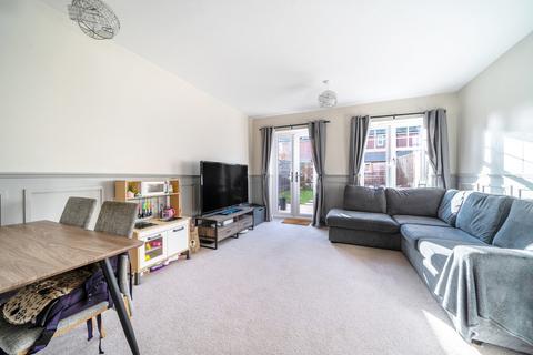 2 bedroom end of terrace house for sale, Emerald Avenue, Fleet, GU51