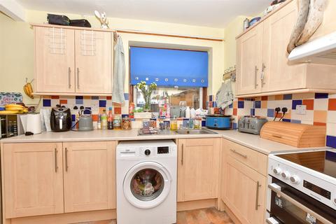 3 bedroom end of terrace house for sale, Elm Place, Ashford, Kent