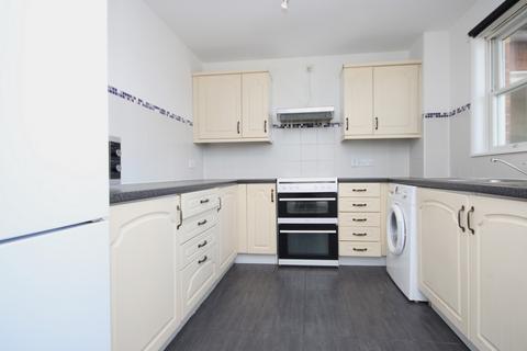 2 bedroom flat to rent, High Road, Bounds Green, N22