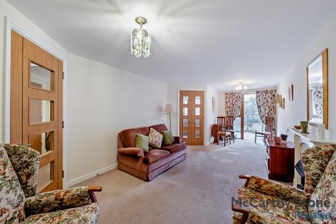 1 bedroom apartment for sale, Ellisfields Court, Mount St, Taunton, TA1 3SS