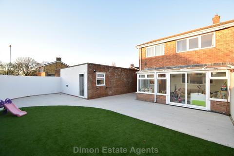 3 bedroom end of terrace house for sale, Repton Close, Alverstoke