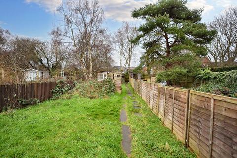 3 bedroom end of terrace house for sale, Christchurch Road, Ashford TN23