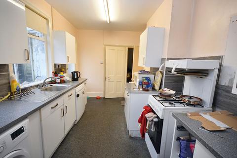 3 bedroom end of terrace house for sale, Christchurch Road, Ashford TN23