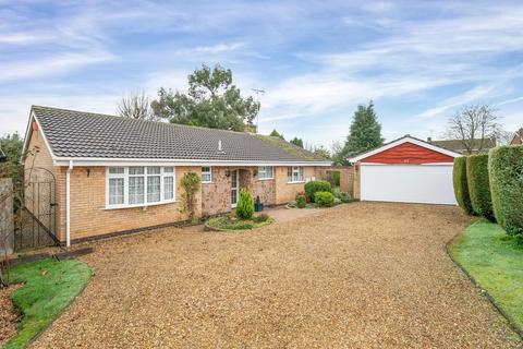 3 bedroom detached house for sale, Vicarage Road, Oakham