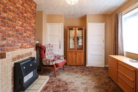 1 bedroom ground floor flat for sale, Dawber Close, Gaywood, King's Lynn, Norfolk, PE30