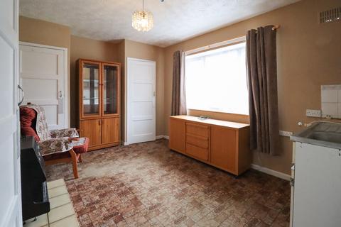 1 bedroom ground floor flat for sale, Dawber Close, Gaywood, King's Lynn, Norfolk, PE30