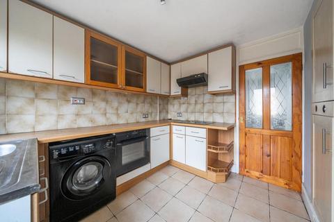 3 bedroom terraced house for sale, Aylesbury,  Buckinghamshire,  HP21