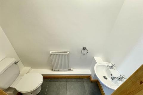 14 Cysgod Y Llan, Llanddewi Brefi, Tregaron, SY25 6AS